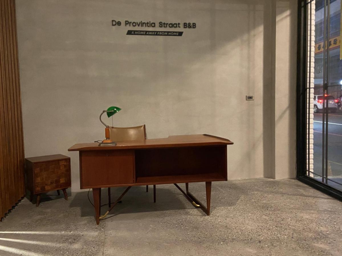 De Provintia Straat B&B 타이난 외부 사진
