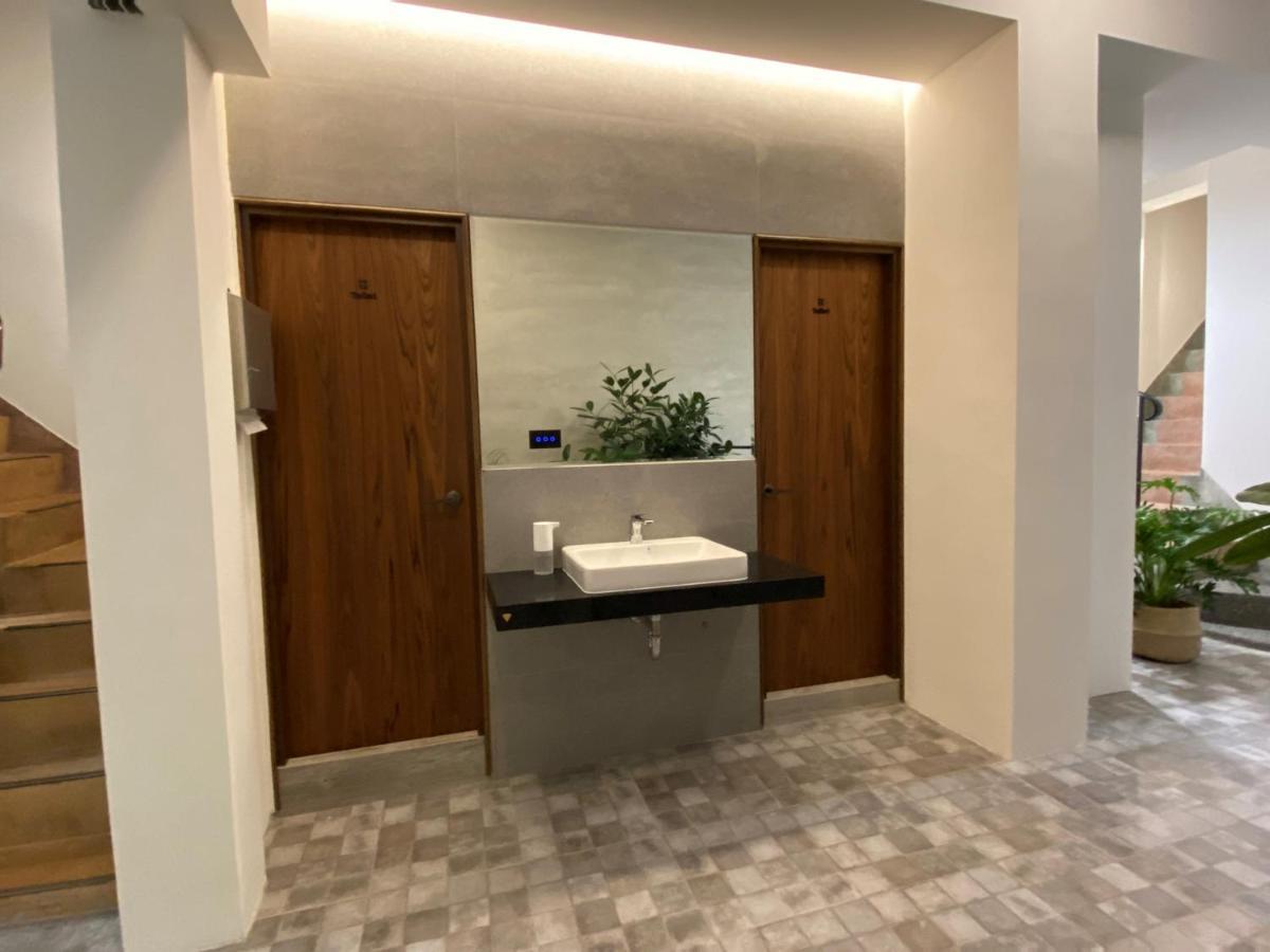 De Provintia Straat B&B 타이난 외부 사진
