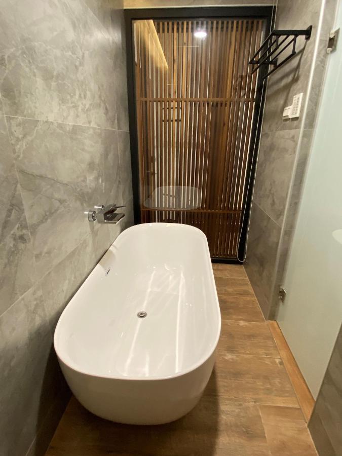 De Provintia Straat B&B 타이난 외부 사진
