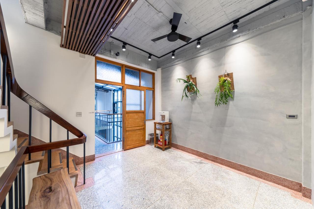 De Provintia Straat B&B 타이난 외부 사진